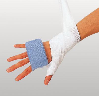 Winning NG-2 continuous rib-knit tubular sleeves with internal flat rectangular gel pads